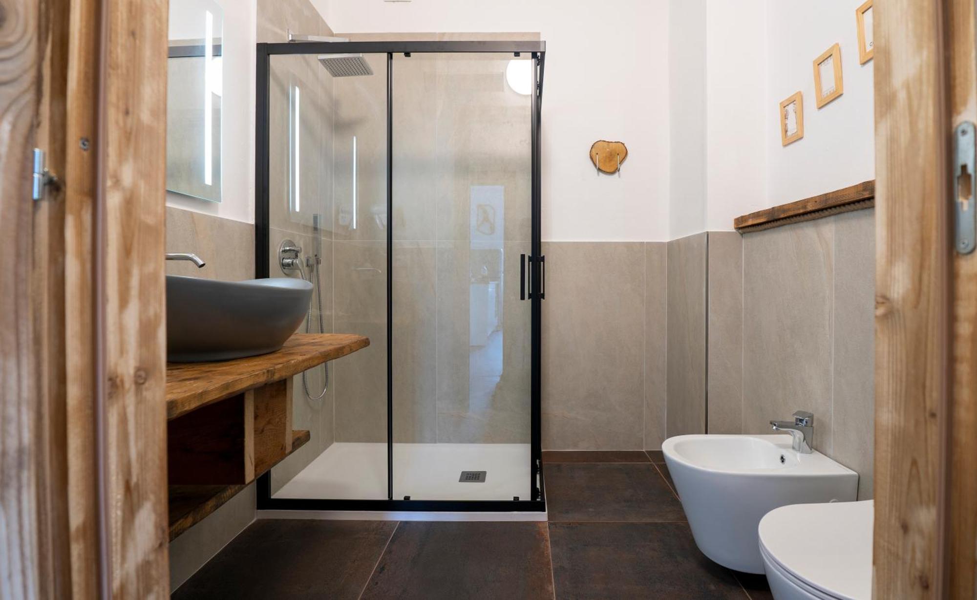 Salice Divino Hotel Lezzeno Quarto foto