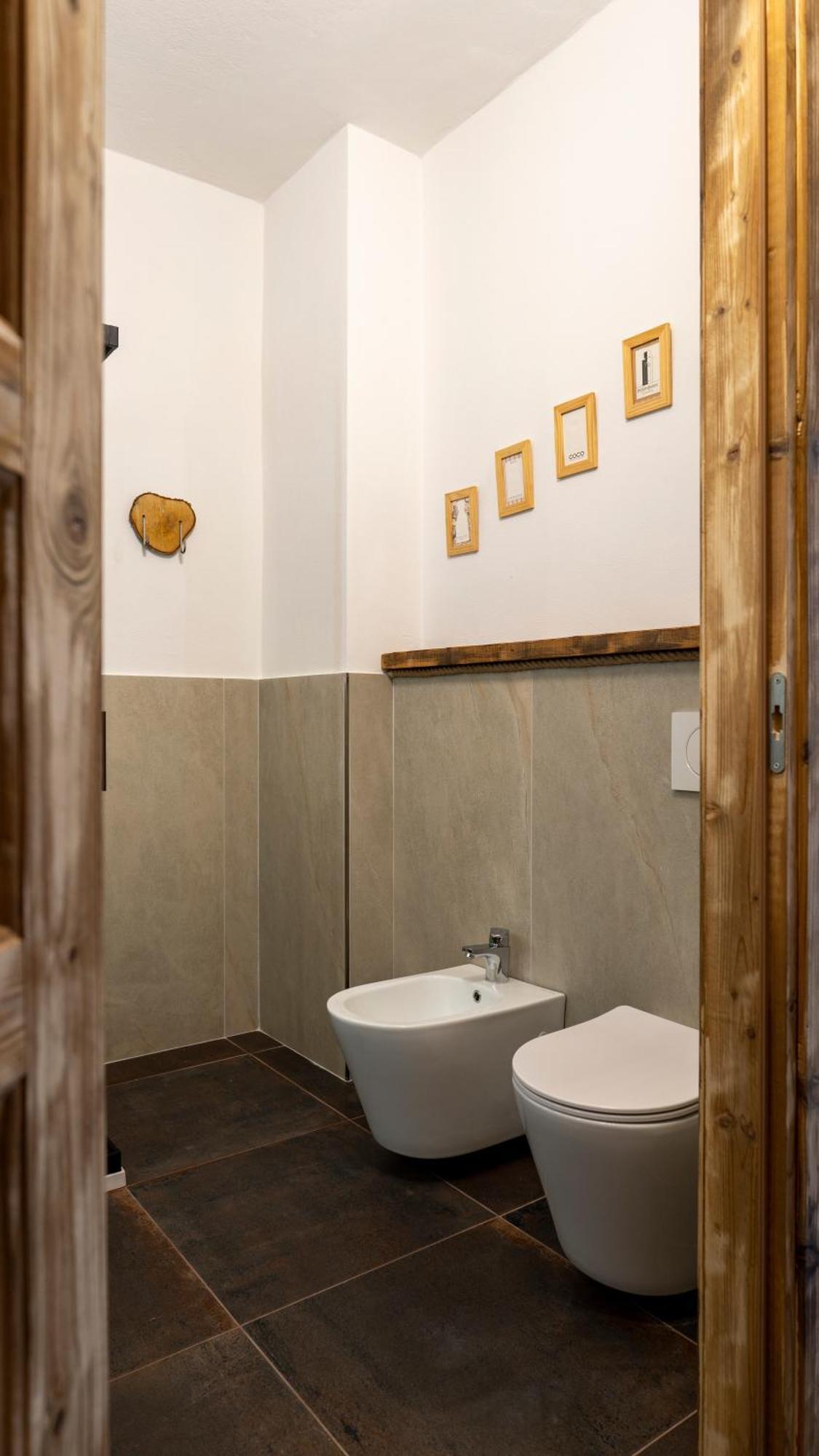 Salice Divino Hotel Lezzeno Quarto foto