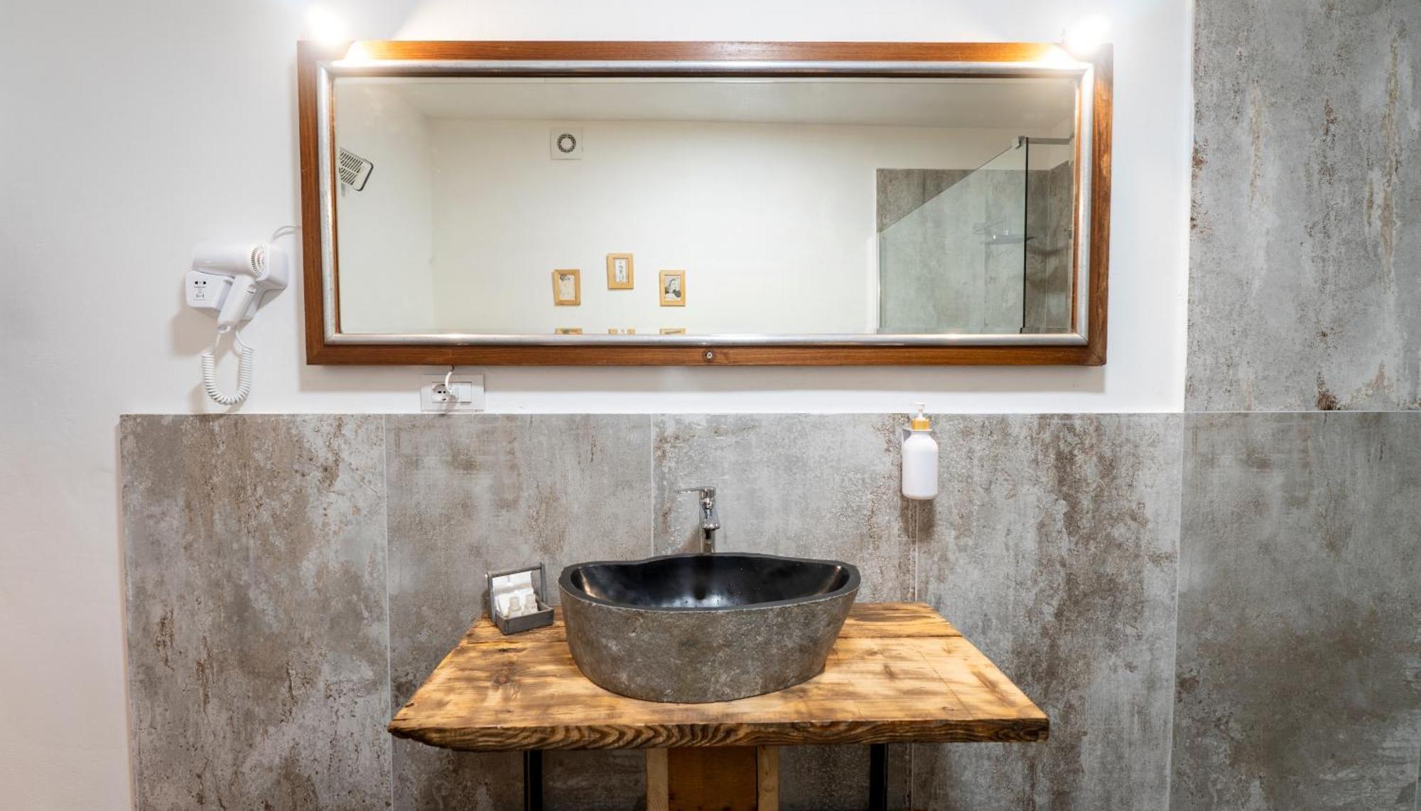 Salice Divino Hotel Lezzeno Quarto foto